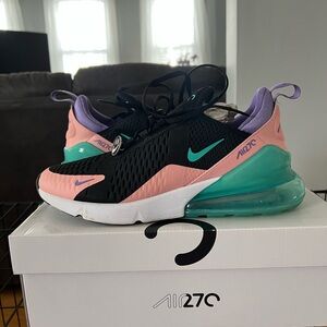 Men’s Nike Air Max 270 Sneakers
